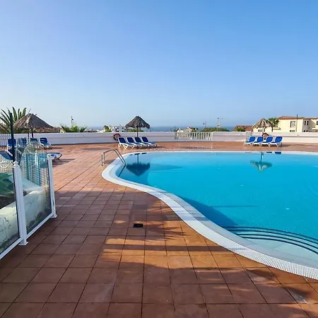 Semesterbostad Amarilla Golf Suite
